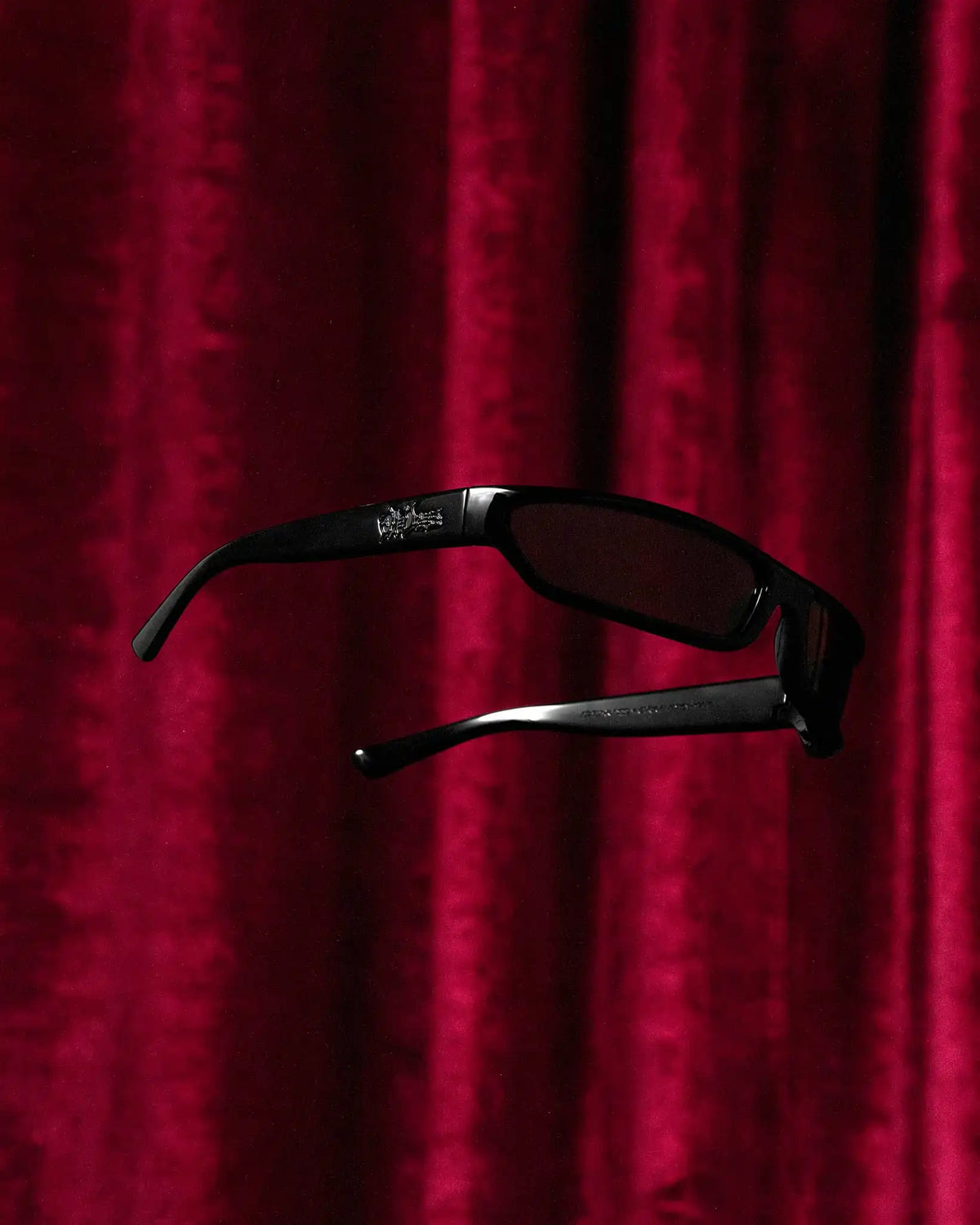The Eyedress Wraparound - Black